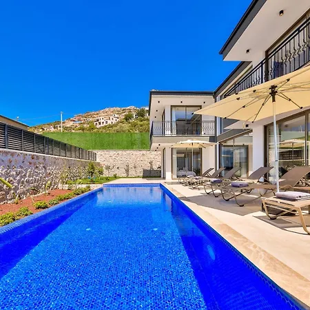 Villa Etoo Yesilkoy (Mediterranean)