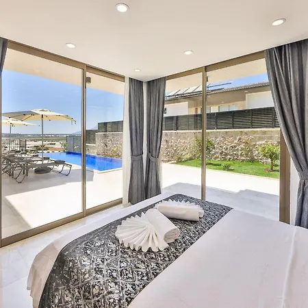 Villa Etoo Yesilkoy (Mediterranean)