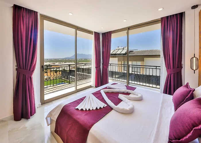 Etoo Yesilkoy (Mediterranean)